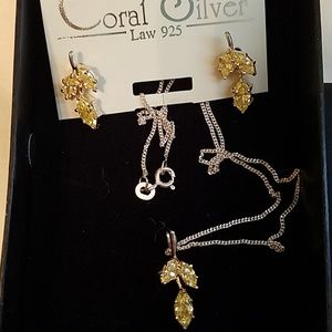 Yellow stone necklace and earring set